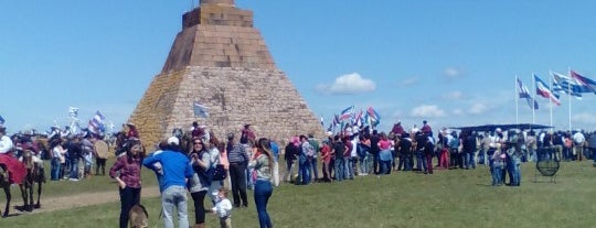 Meseta de Artigas is one of Lieux qui ont plu à Federico.