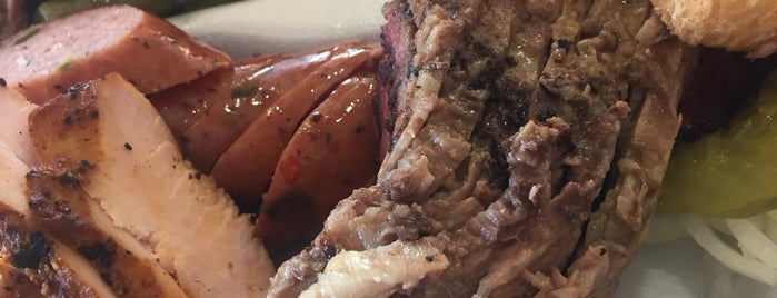 The Big Bib BBQ is one of Want – San Antonio.