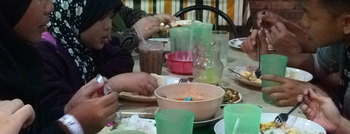Lady Finger is one of Makan Time..