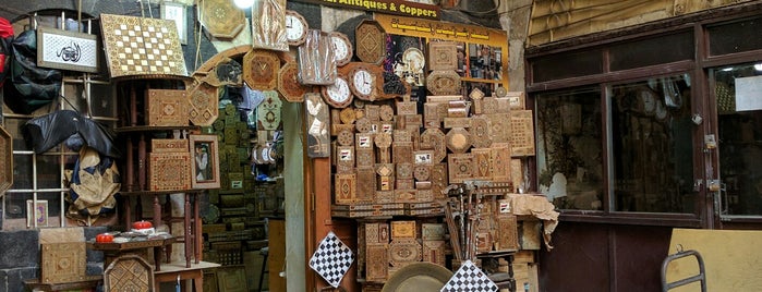سوق القباقية is one of Damascus.