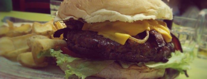 Al Messicano is one of l'hamburger della vita.