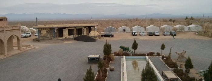 Matin Abad Eco Camp | اکو کمپ کویری متین آباد is one of کاشان.