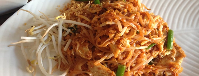 3E Taste of Thai is one of Astoria.