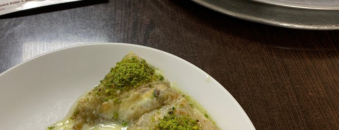 Gülhan Restaurant is one of Lugares favoritos de Sina.