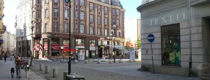 Jiráskovo náměstí (Kuří rynek) is one of {One day in Ostrava}.