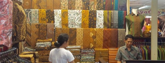 Batik Rama Mukti is one of James’s Liked Places.
