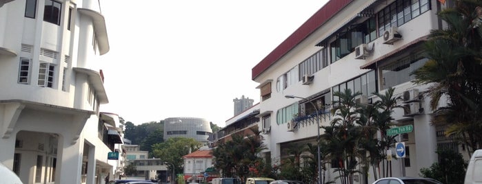 Tiong Poh Road is one of James’s Liked Places.