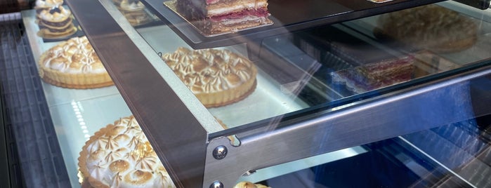 Dulceria is one of Katina'nın Beğendiği Mekanlar.