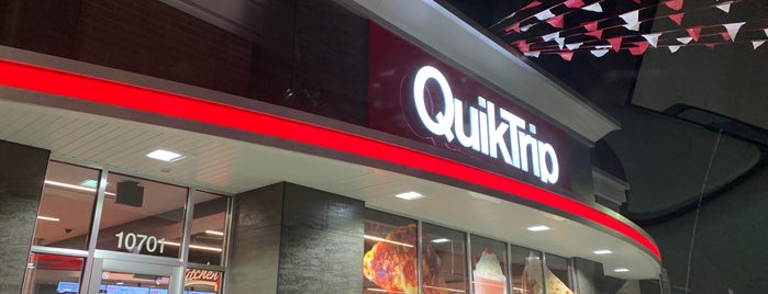 QuikTrip is one of Orte, die Josh gefallen.