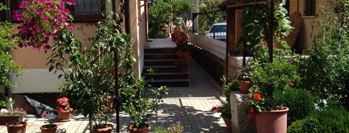 Villa Biser ( İnci ) is one of Posti che sono piaciuti a Fatih.