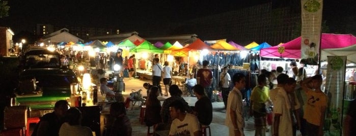 Train Night Market Srinakarin is one of Thailand.