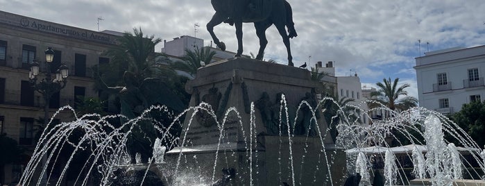 Plaza del Arenal is one of Go - Spain - explore homeland.