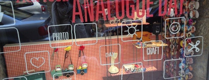 Lomography Gallery Store Madrid-Argensola is one of De compras madrileñas!.