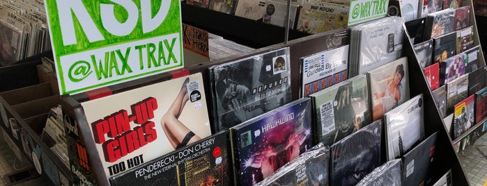 Wax Trax is one of Lieux qui ont plu à stang.