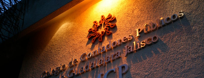 Colegio de Contadores Públicos de Guadalajara Jalisco is one of Lugares favoritos de Sebastian.