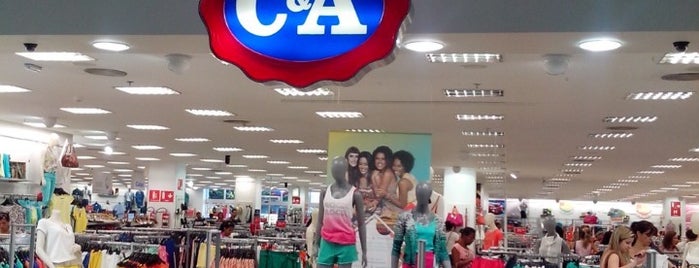 C&A is one of Por onde andei.