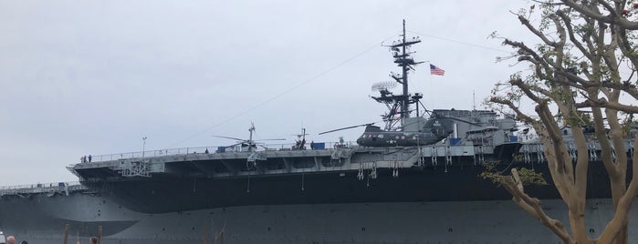 United States Aircraft Carrier Memorial is one of Chrisさんのお気に入りスポット.