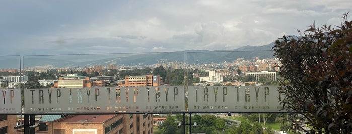 Hotel TRYP Bogotá Embajada is one of Hoteles.