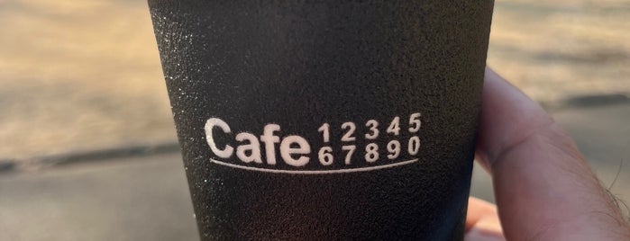 CAFÉ 33 is one of 東京3.