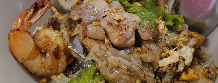 Worachak Chicken Noodle is one of BKK.