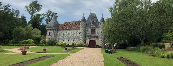 Chateau St Germain de Livet is one of Normandie.