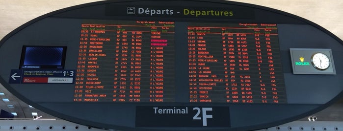 Aéroport Paris-Charles de Gaulle (CDG) is one of Paris.