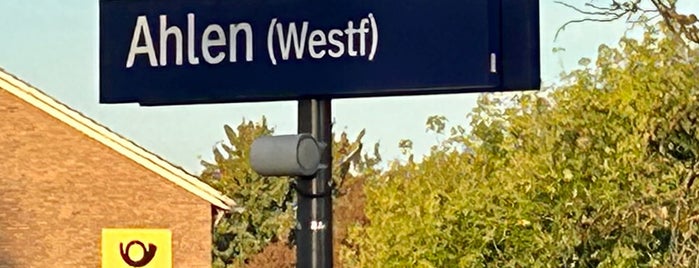 Bahnhof Ahlen (Westf) is one of RE 6 (Minden - Düsseldorf).