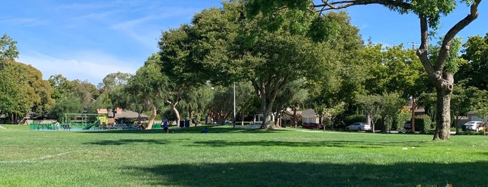 Eleanor Pardee Park is one of Peninsula Parks & Playgrounds.