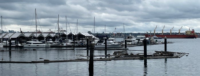 Harbourside Park is one of Orte, die Vern gefallen.