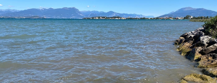 Spiaggia Brema is one of Gardasee–1809xx.