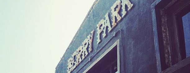 Berry Park is one of NYC to-dos.