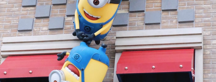 Despicable Me Minion Mayhem is one of Yarn’s Liked Places.
