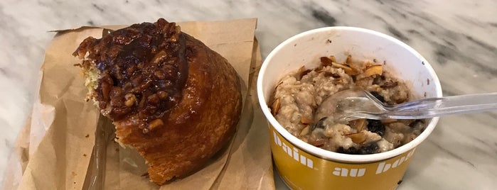 Au Bon Pain is one of Breakfast places.