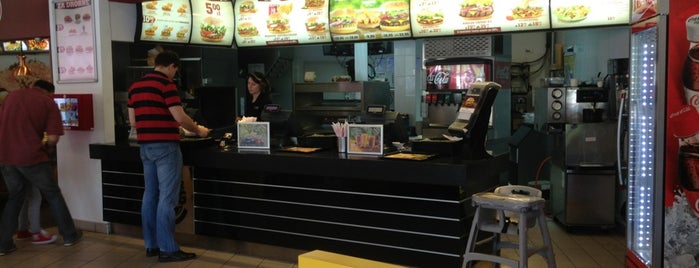 Burger King is one of Dmytro'nun Beğendiği Mekanlar.