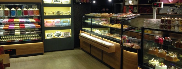 Dore Pasta&Cafe is one of Tempat yang Disukai İREM.