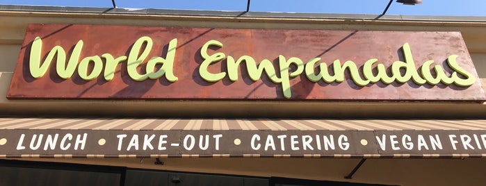 World Empanadas is one of Lugares favoritos de Brandon.