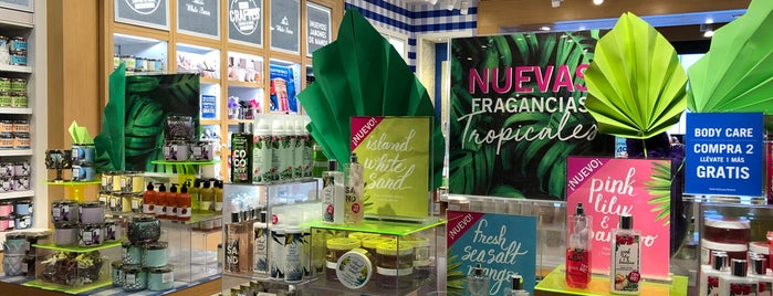 Bath & Body Works is one of Cancún.