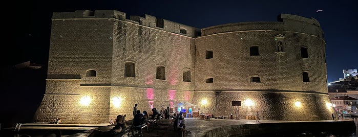 Tvrđava Sveti Ivan (Fort St. Ivana) is one of Dubrovnik.