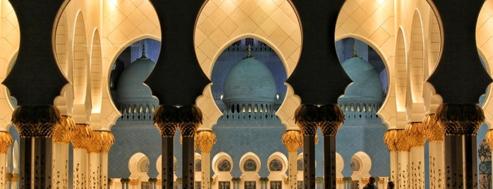 Sheikh Zayed Grand Mosque is one of Etihad Atheeb Telecom " GO ".