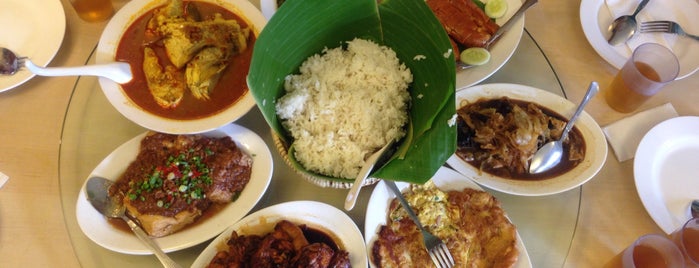 Restaurant Ole Sayang Baba (Nyonya Food) is one of Melaka.