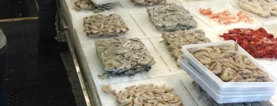 The Hai Sein Fish Market is one of Natashaさんの保存済みスポット.