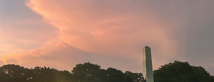 Rizal Park is one of When in Manila.