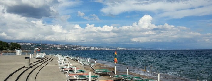Lungo mare: Opatija - Ika is one of Сестри ТЕЛЬНЮК’s Liked Places.