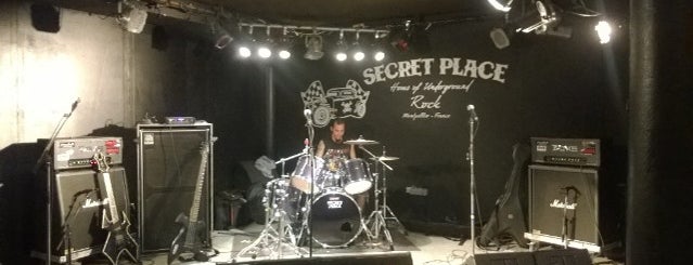 Secret Place is one of Johnさんのお気に入りスポット.