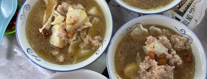 OUG Seafood Pork Noodle (正宗華聯海鮮豬肉粉) is one of KL Favorite food.