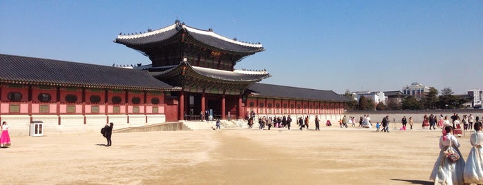Gyeongbokgung Palace is one of Seoul, Korea.