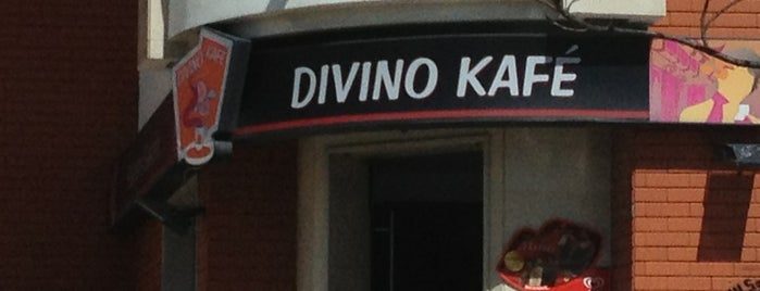 Divino Kafé is one of สถานที่ที่ João ถูกใจ.