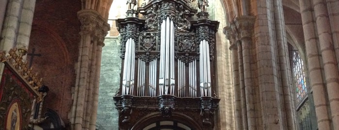 Sint-Baafskathedraal is one of Ghent.