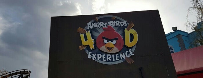 Angry Birds 4D Experience is one of Tempat yang Disukai Mike.