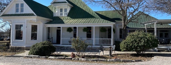 Texas Chainsaw Massacre House (Grand Central Cafe) is one of Austin!.